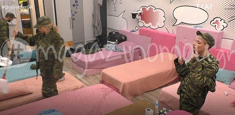 Big Brother: Η στιγμή που ο Θέμης Κανέλος ντύθηκε φαντάρος και έβαλε lip gloss