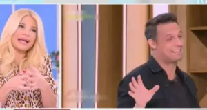 «Δεν ξέρω πόση ώρα βγαίνεις στην Ελένη Μενεγάκη…» – Η πρόταση της Σκορδά στον Σάββα Πούμπουρα στον αέρα του ΣΚΑΙ