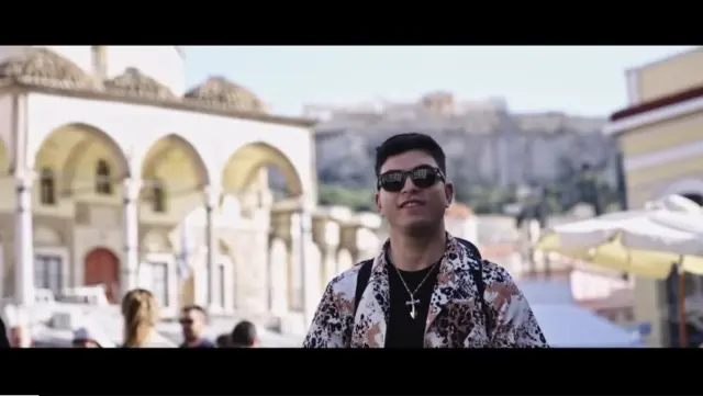Γιάννης Φιόλλας - «Χιλιάδες σκέψεις»