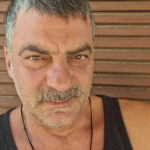 Το-νέο-λουκ-του-Στάθη-Μαντζώρου-Άλλος-ανθρωπος-ο-Παντελής-του-Σασμού