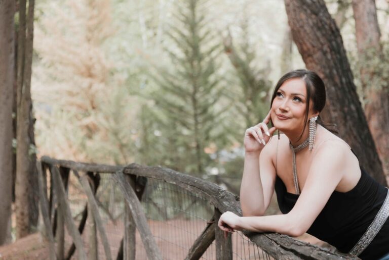 Elaina: «Μη μου θυμώνεις» το νέο της single