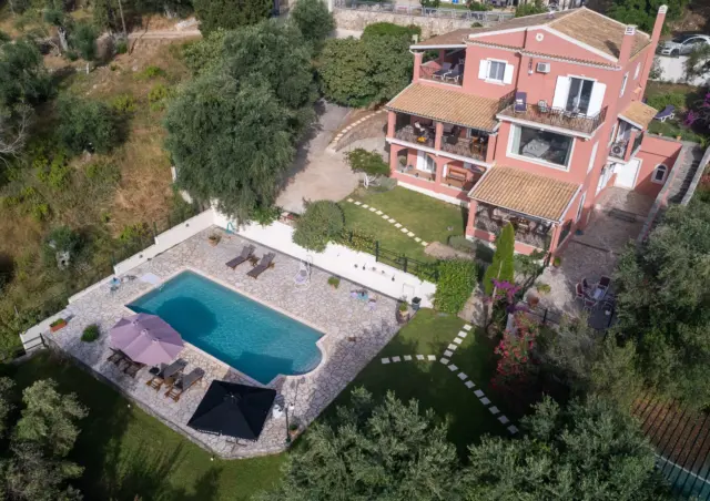 Achilleion-Villas (6)
