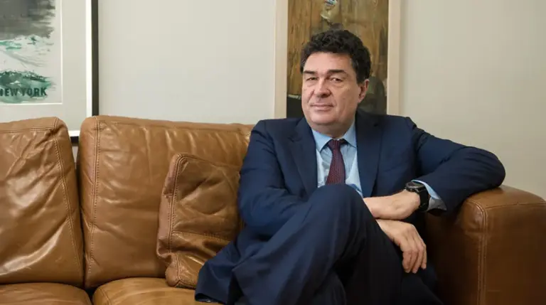 Ο Αλέξης Παπαχελάς αποκάλυψε ότι πάσχει από καρκίνο