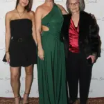 Η Χριστίνα Σαράντη με την κόρη της Ισμήνη Φώτου και την μητέρα της Βασιλική Σαράντη