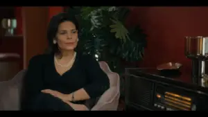 PORTO LEONE Στη γειτονιά με τα κόκκινα φανάρια (1)