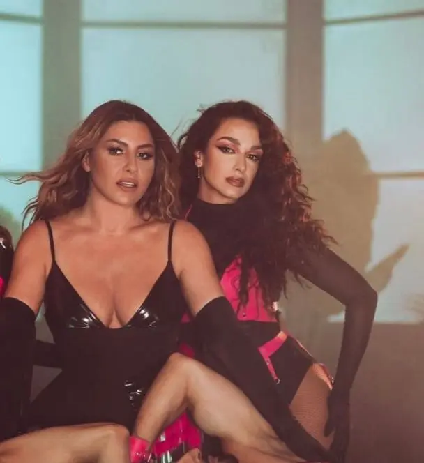 Έλενα Παπαρίζου Ζαφειρία Σαάπογλου