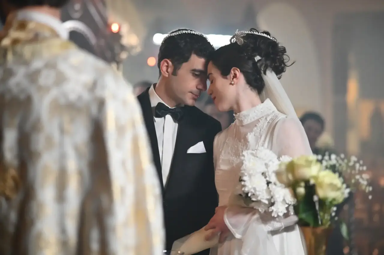 Γιάννης Εγγλέζος, Ιφιγένεια Καραμήτρου_12