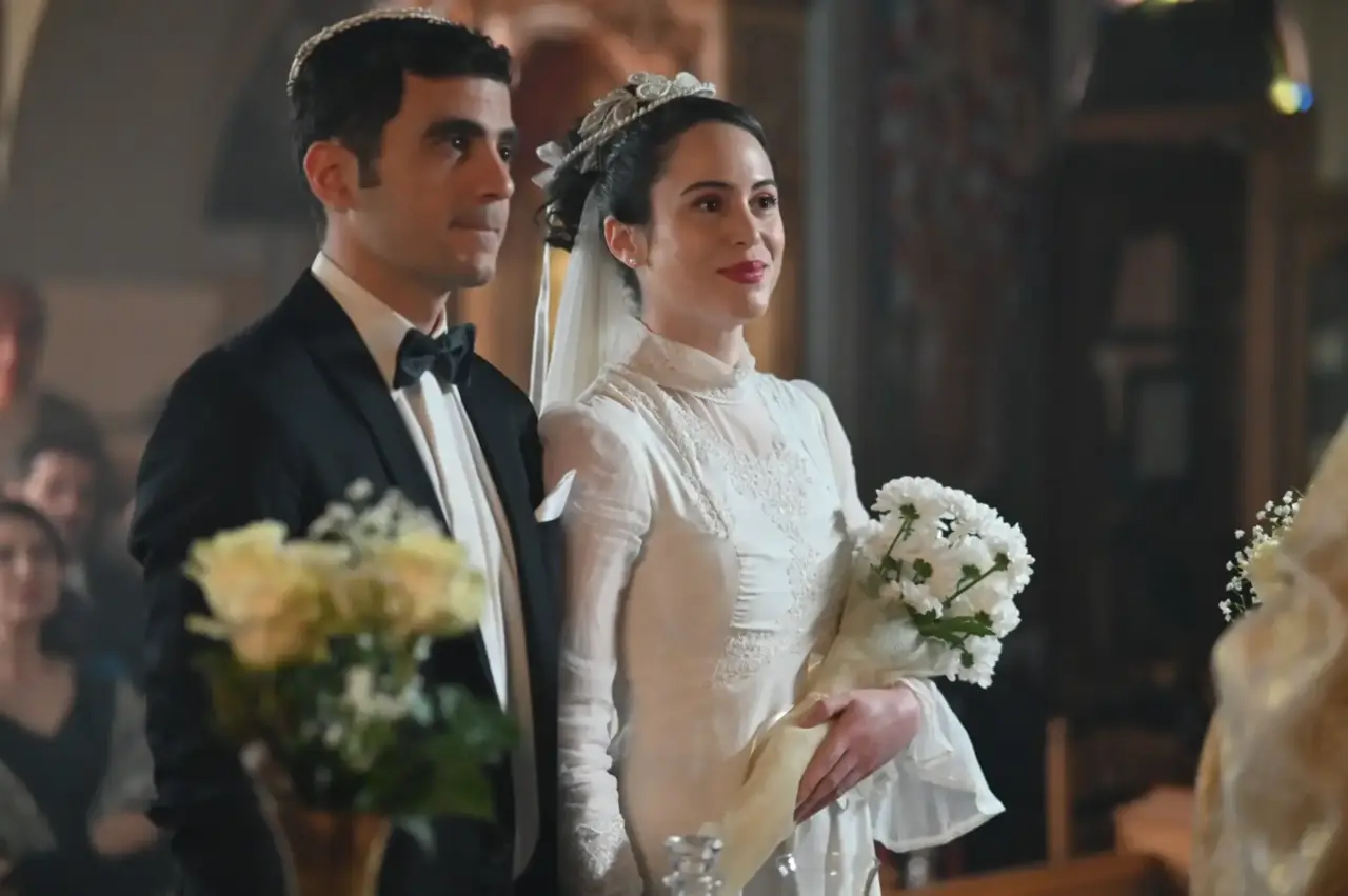 Γιάννης Εγγλέζος, Ιφιγένεια Καραμήτρου_14