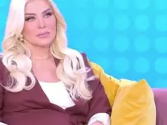 Ξαφνική αδιαθεσία για την Καινούργιου – Αποχώρησε από την εκπομπή της katken