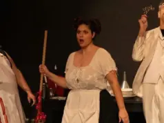 Λαμπερή πρεμιέρα για την παράσταση «Ταξίδι γύρω από τη χύτρα μου» στο Θέατρο Αλκμήνη (φωτογραφίες) Taxidi gyro apo ti xitra mou