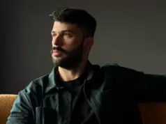 «Αν δεν αγαπάς» ήδη τον Κωνσταντίνο Θανόπουλο… θα τον αγαπήσεις με το καινούριο του τραγούδι! Konstantinos Thanopoulos