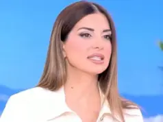 «Έχουμε λόγους να ξανακάνουμε μωρό!» – Η Τσιμτσιλή απαντά για τη φημολογούμενη εγκυμοσύνη της tsimtsili