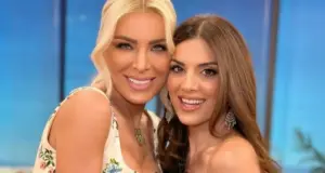 Η Τσιμτσιλή πήγε στο μαιευτήριο για την Καινούργιου – Τι δώρο της πήγε tsimtsli