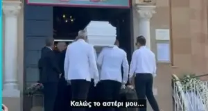 «Αστέρι μου σε φέρανε» – Σπάραξε η μάνα της Μαστροκώστα gogo (1)