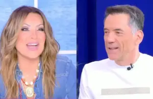 Ναταλία Γερμανού σε Θάνο Καλλίρη: «Θέλω να παντρευτώ ξανά για να έρθεις να τραγουδήσεις στο γάμο μου» Θάνος Καλλίρης Ναταλία Γερμανού συνέντευξη Καλύτερα δε Γίνεται Alpha