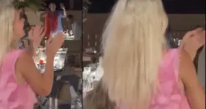 Σε πριβέ πάρτι στη Νάξο η Μενεγάκη – Ο ξέφρενος χορός και το βίντεο που έγινε viral Στιγμιότυπο από την καλοκαιρινή απόδραση της Ελένης Μενεγάκη στη Νάξο, όπου εθεάθη να διασκεδάζει σε κοσμικό πάρτι