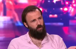 Νίκος Γκέλια: «Η κόρη μου με έχει δει γυμνό, δεν έχω τέτοια θέματα» image