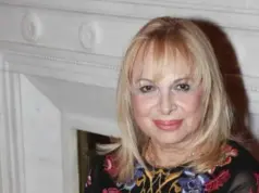 Νοσηλεύεται η Άννα Φόνσου anna