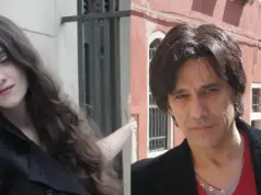 Σπάραξε η Εύα Σιμάτου για τον Αλέξη Σταμάτη – Το αντίο στον σύζυγό της Εύα Σιμάτου Αλέξης Σταμάτης σύζυγος θάνατος ποίημα υστερόγραφο στο φως
