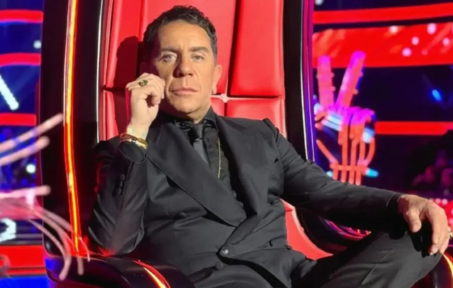 voice Το «The Voice» ετοιμάζει ένα ξεχωριστό αφιέρωμα στον Γιώργο Μαζωνάκη. Ποιοι καλλιτέχνες συμμετείχαν και τι θα δούμε στο special επεισόδιο.