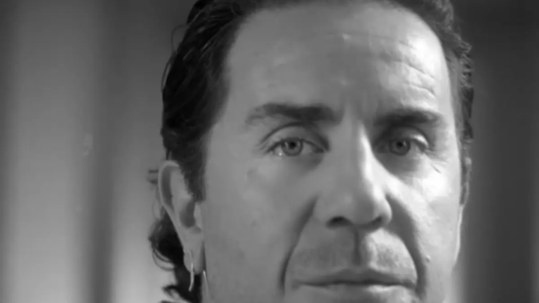 «Με λένε Γιώργο» – Ένα αφιέρωμα ψυχής στον Γιώργο Μαζωνάκη
