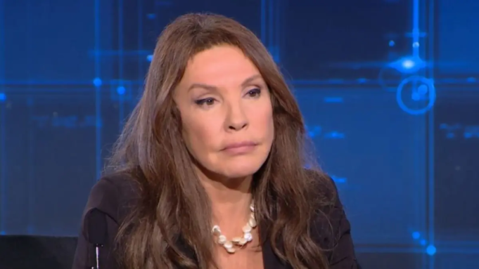 Ξεσπά η Βάνα Μπάρμπα: «Είναι μια βίζιτα πολυτελείας, ένα έκτρωμα» barba