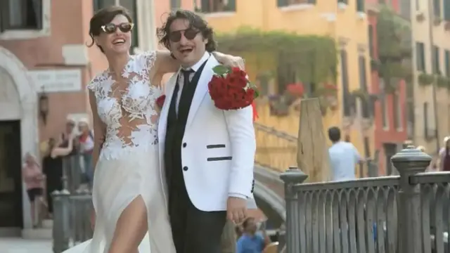 xaralampopoulos Ο Βασίλης Χαραλαμπόπουλος αποκάλυψε ότι δεν είναι πλέον μαζί με τη Λίνα Πρίντζου και μίλησε για τη σχέση τους μετά τον χωρισμό.